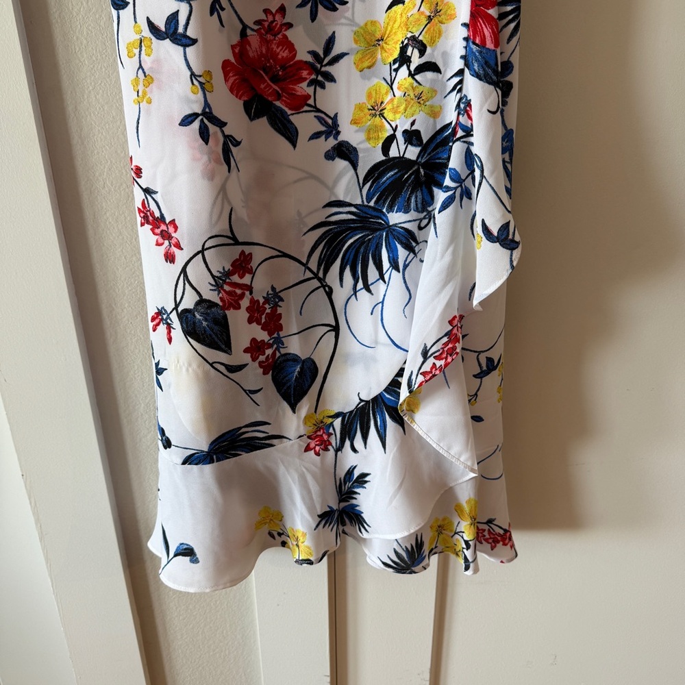 Floral Ruffle Dress - Picture 3 of 5